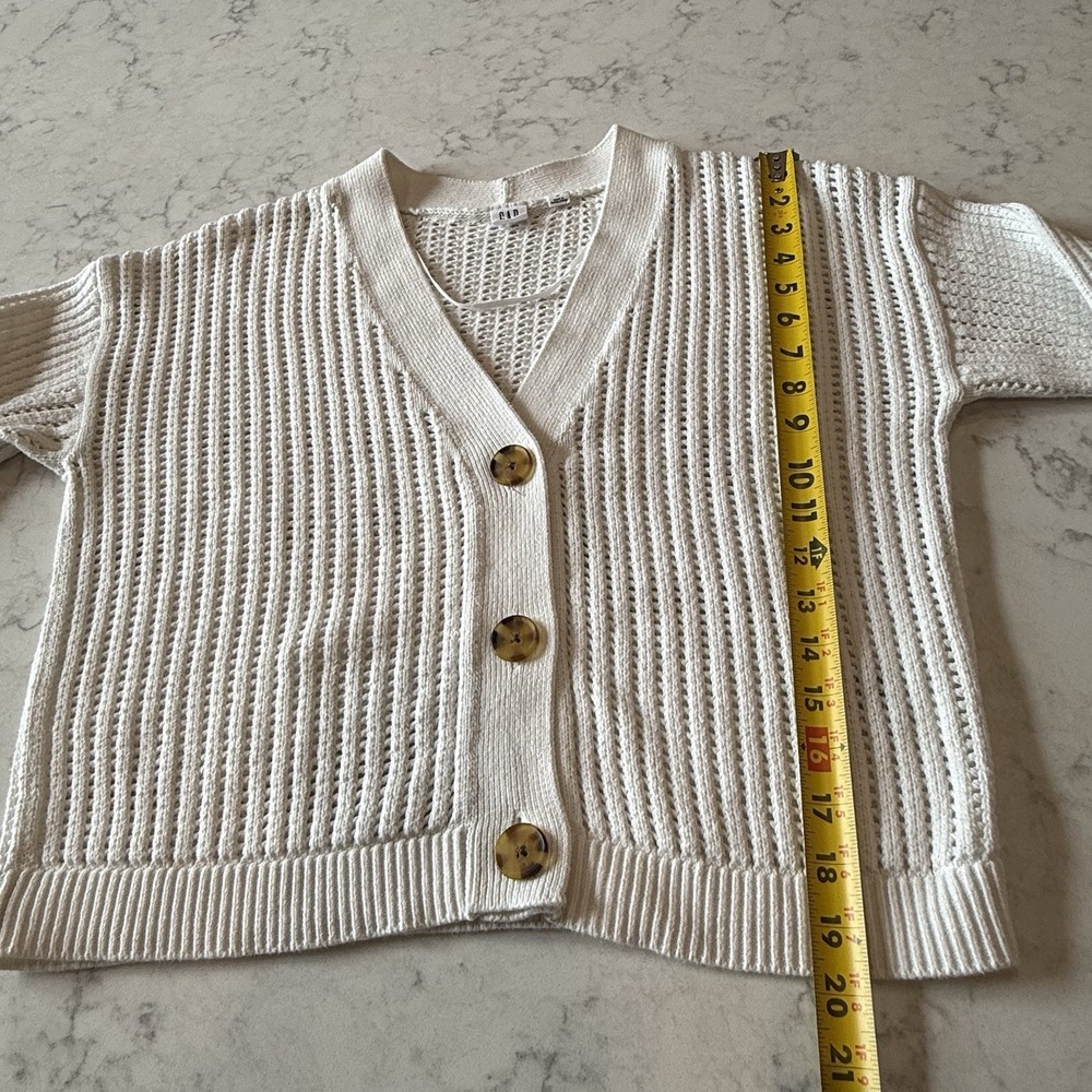 GAP Crochet Cropped Cardigan Sweater V-Neck Open Knit Tortoise She'll Buttons M - Picture 7 of 10
